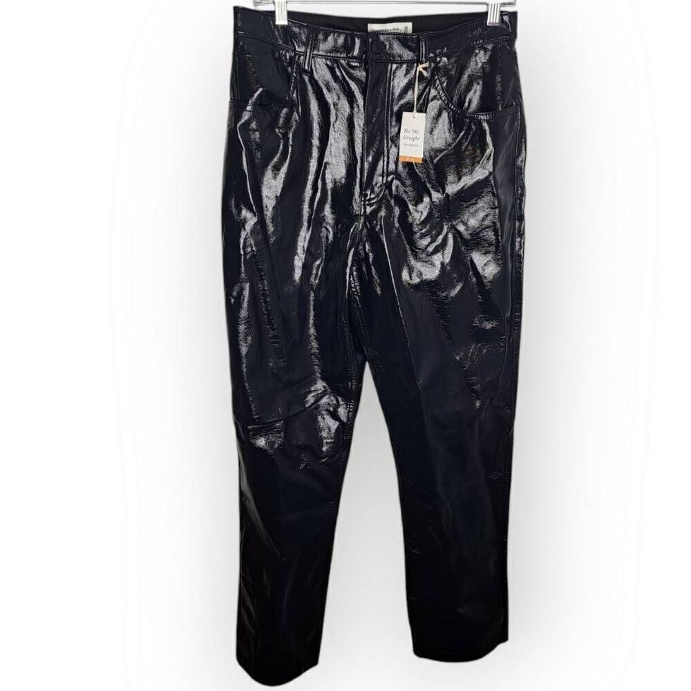 Abercrombie and Fitch Women's 90s Straight The Ultra High Rise Vegan Leather siz